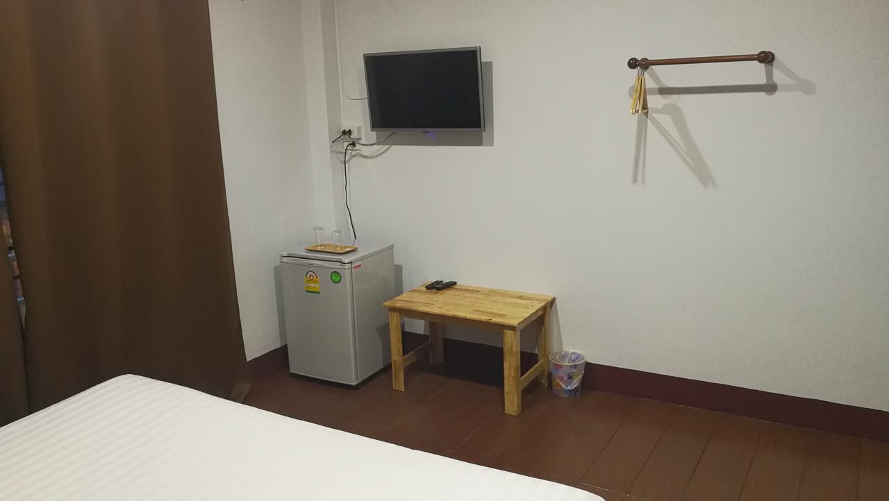 Y&N House Hotell Prachuap Khiri Khan Eksteriør bilde